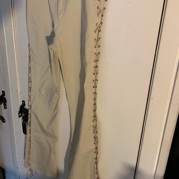 Illegal pants laced on the sides 14 - Picture 2 of 11